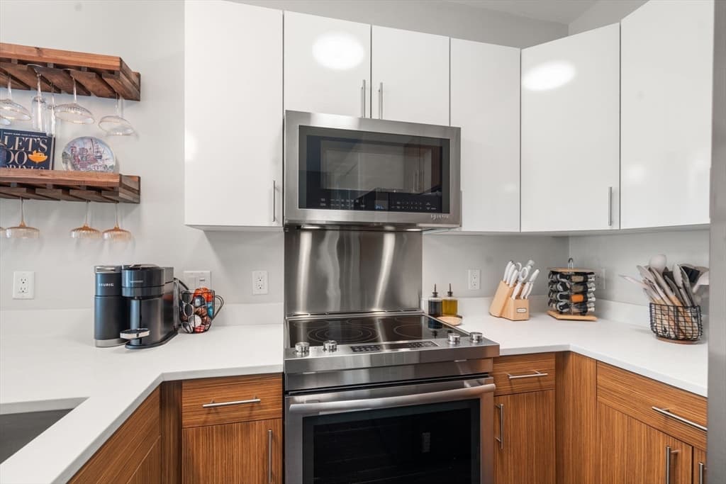 999 Hancock St # 313, Quincy MA 02169 photo 6