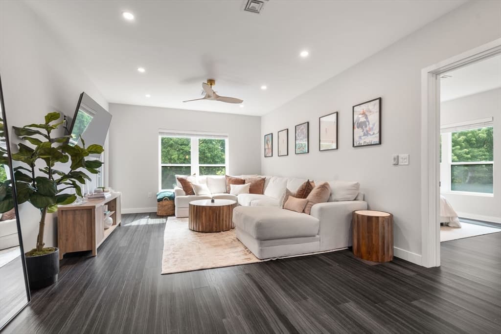 999 Hancock St # 313, Quincy MA 02169 photo 9