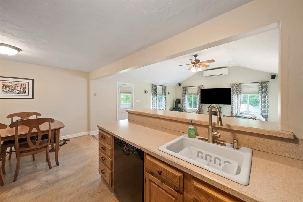41 Brick Kiln Ln, Pembroke MA 02359 photo 11