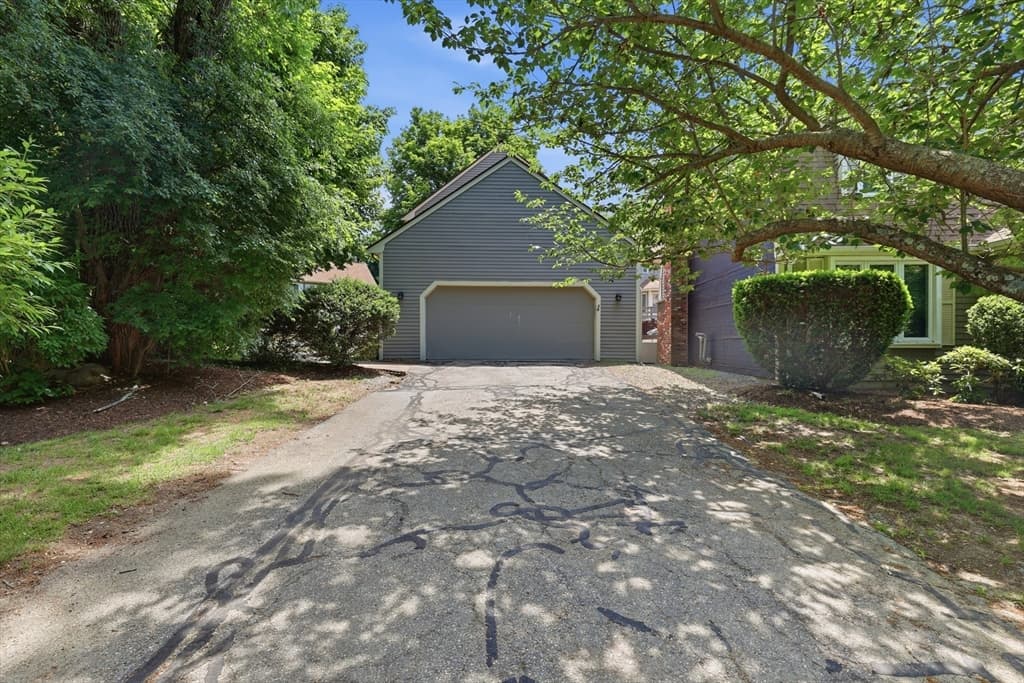 18 Copperwood Dr # 18, Stoughton MA 02072 photo 4