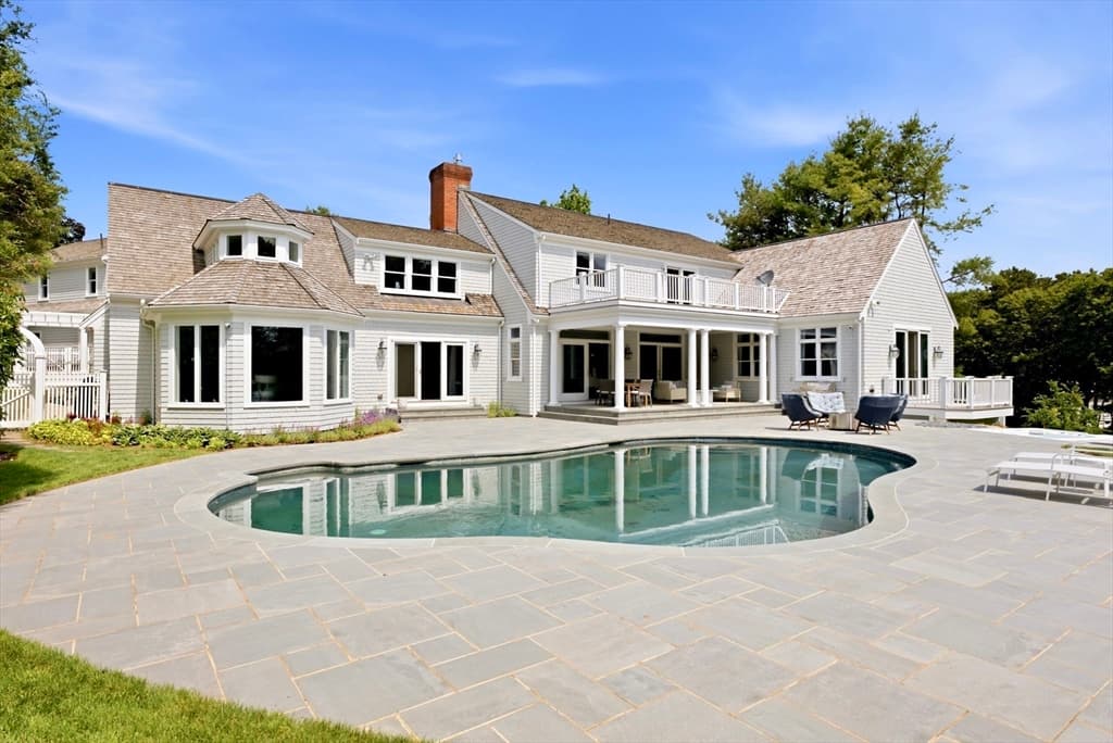 375 Baxters Neck Rd, Barnstable MA 02648 photo 5
