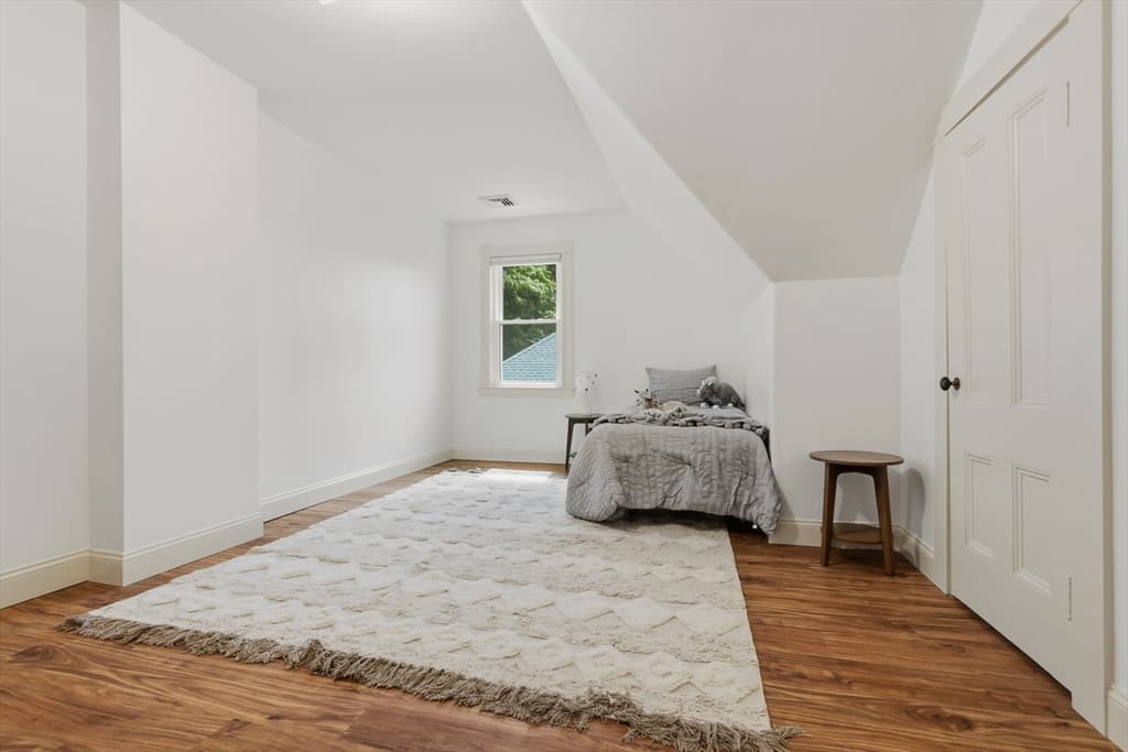 Single Family Residence at 32 Ocean St, Beverly MA 01915, Beverly, photo 19 of 34