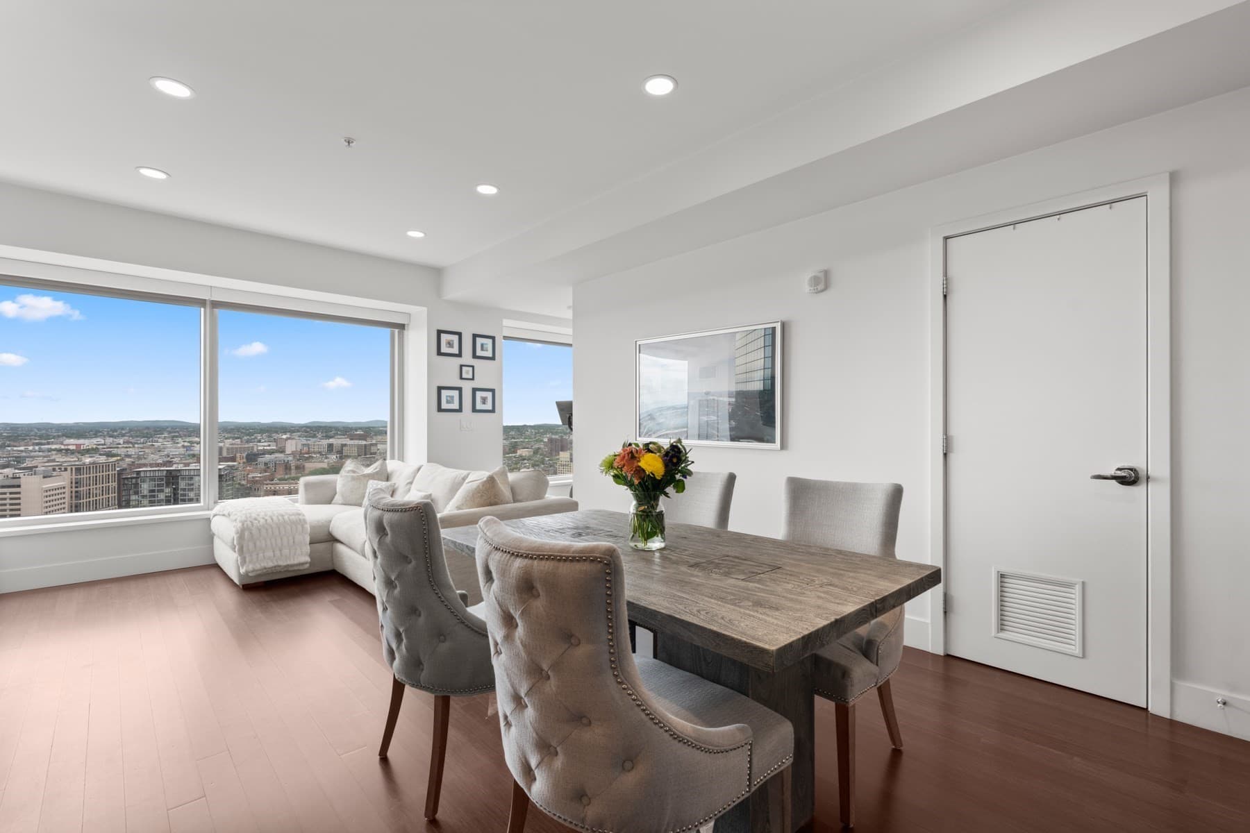 Condominium at 110 Stuart Street # 26J, Boston MA 02116, photo 9 of 38