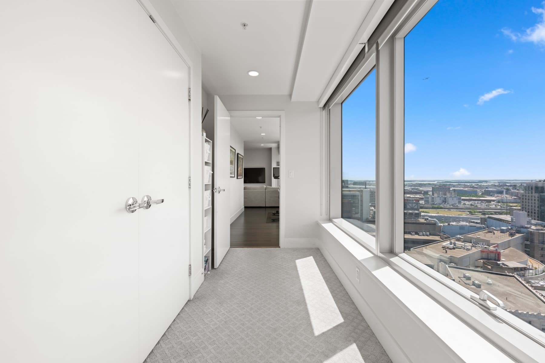 Condominium at 110 Stuart Street # 26J, Boston MA 02116, photo 24 of 38