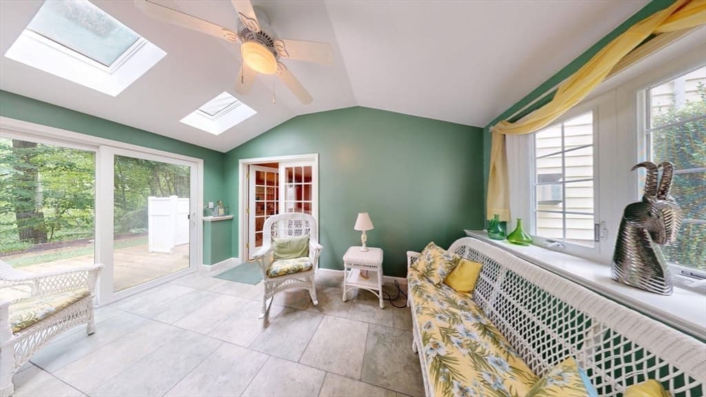 233 Tispaquin St, Middleboro MA 02346 photo 26