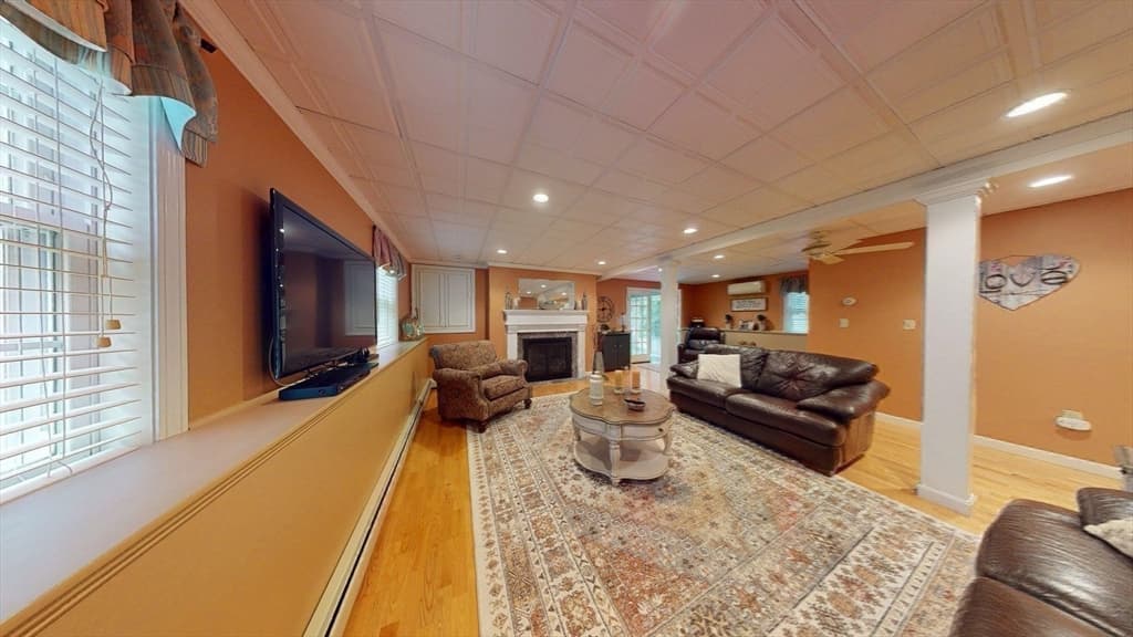 233 Tispaquin St, Middleboro MA 02346 photo 20