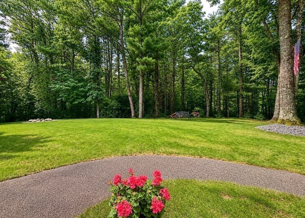 233 Tispaquin St, Middleboro MA 02346 photo 35