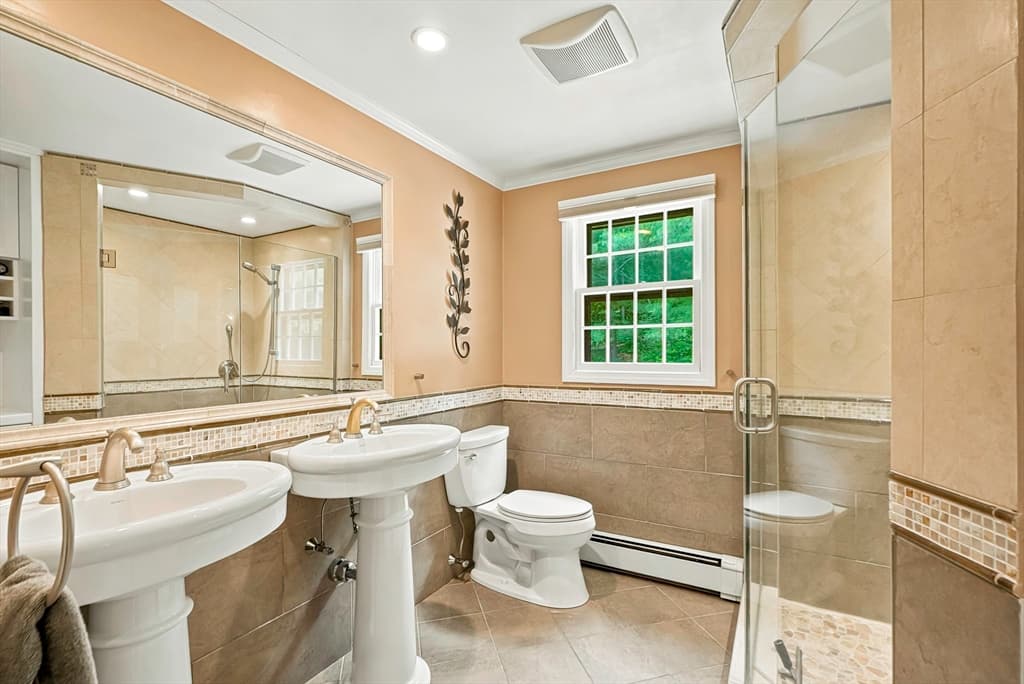 2 Stowe Rd, Southborough MA 01772 photo 28