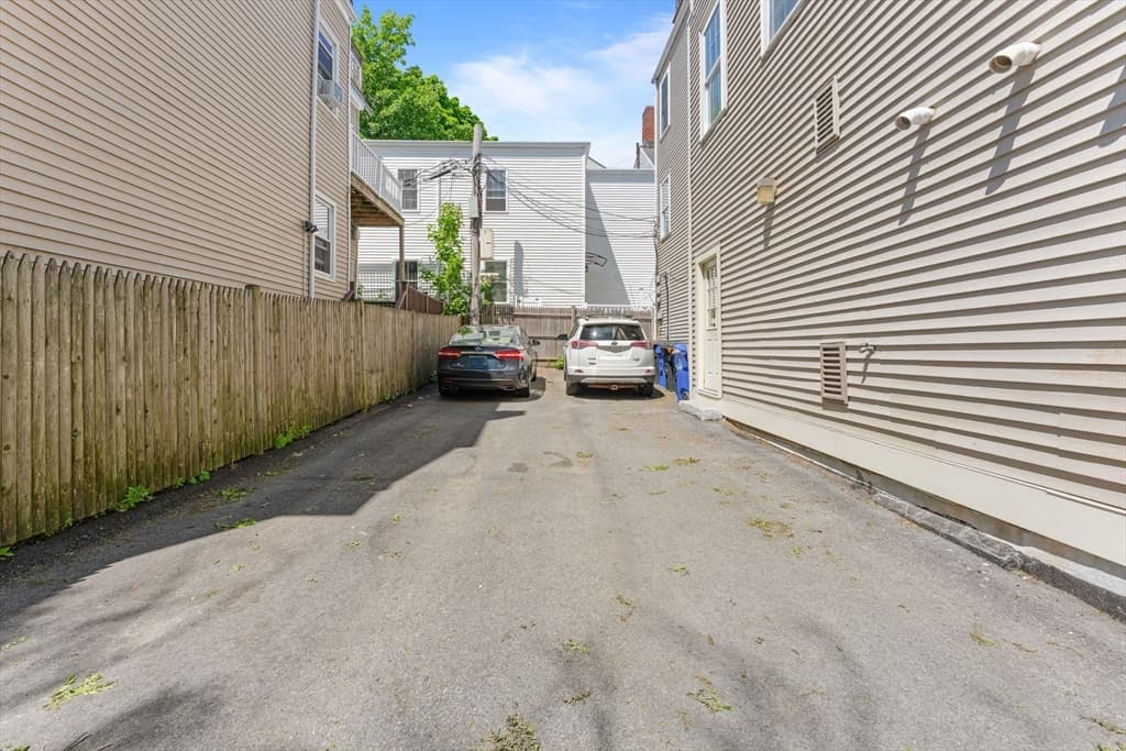 Condominium at 605 E Broadway # 301, Boston MA 02127, Boston, photo 27 of 31