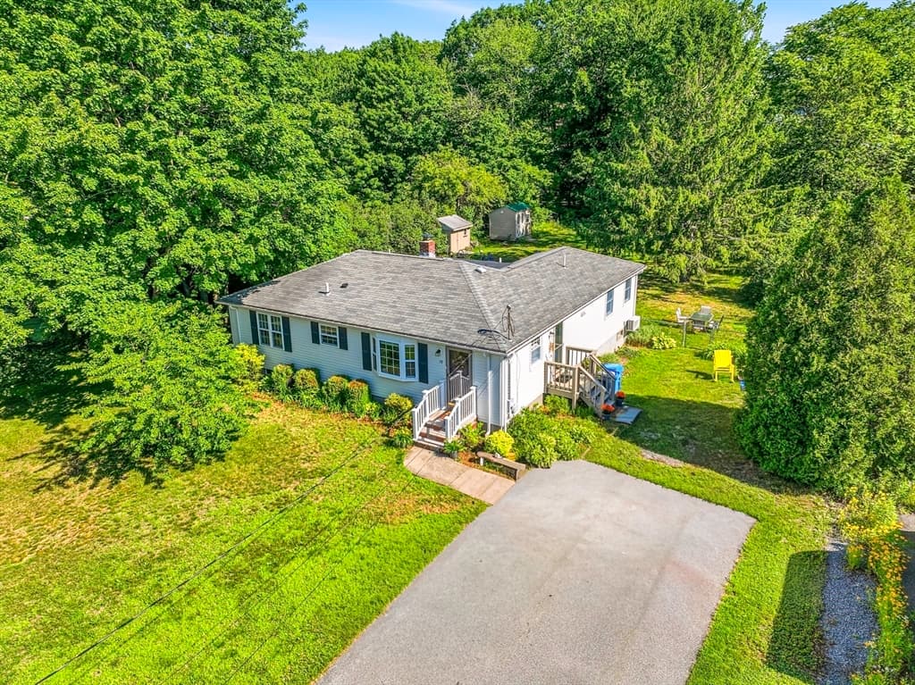 58 Wedgewood Dr, Holliston MA 01746 photo 5