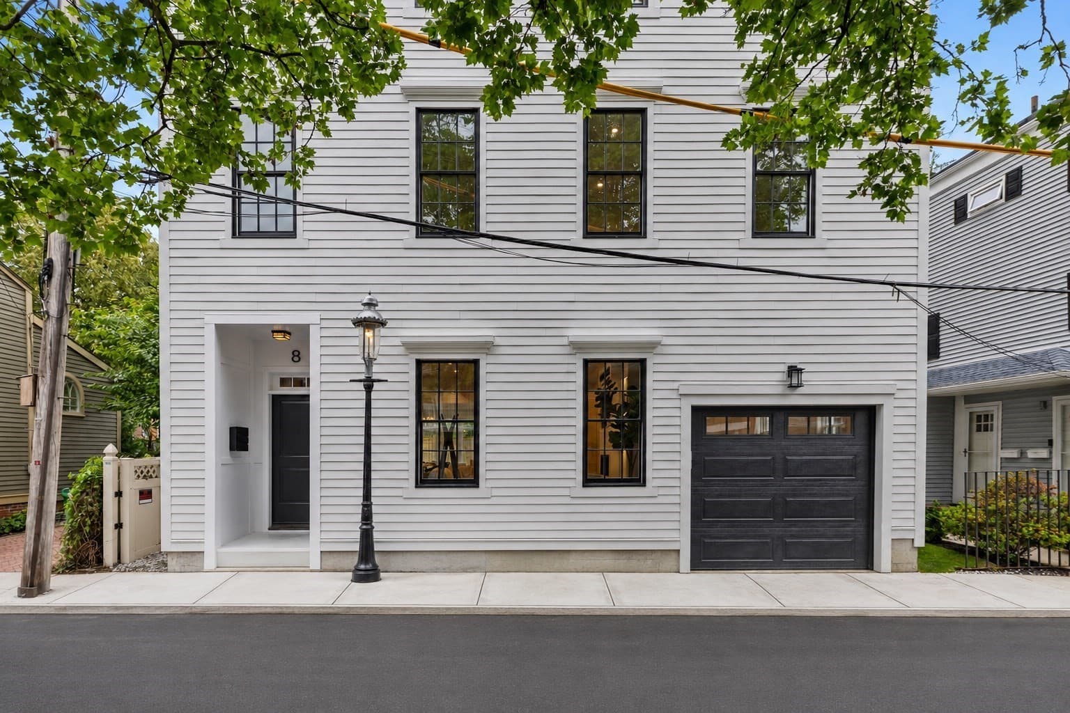 8 Lawrence St, Boston MA 02129