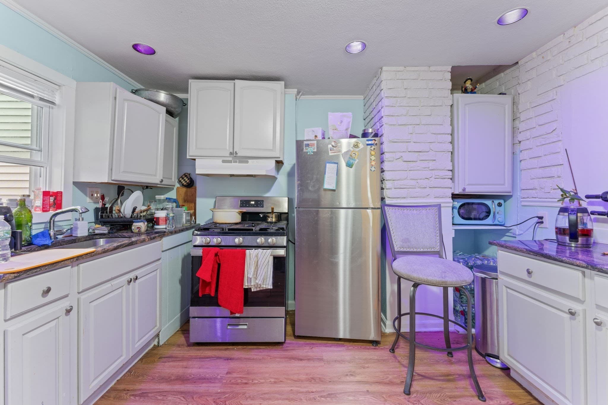 3 Family at 39 Spencer Ave, Chelsea MA 02150, Chelsea, photo 2 of 36