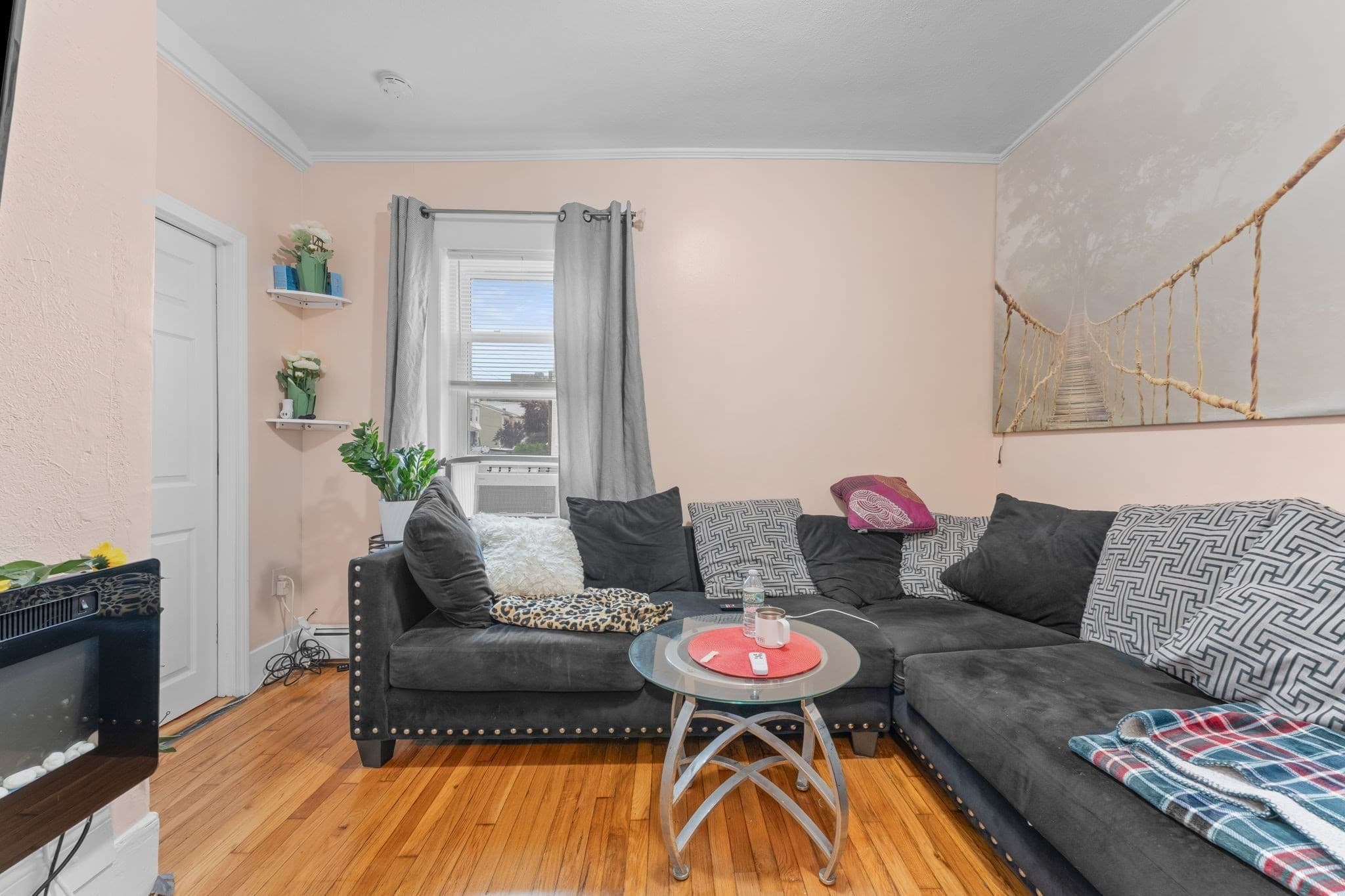 3 Family at 39 Spencer Ave, Chelsea MA 02150, Chelsea, photo 7 of 36