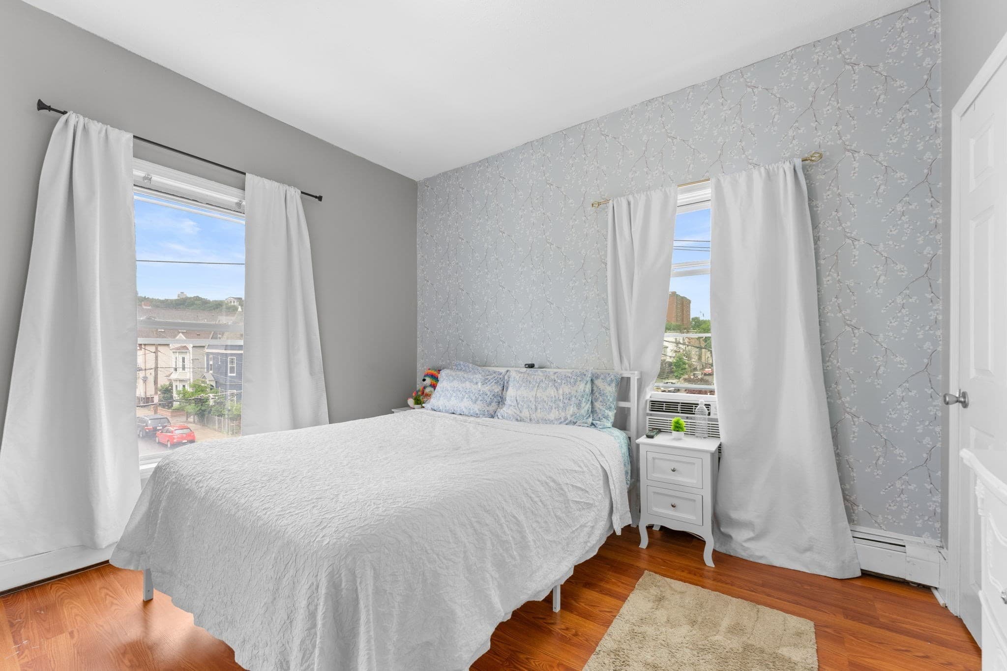 3 Family at 39 Spencer Ave, Chelsea MA 02150, Chelsea, photo 11 of 36