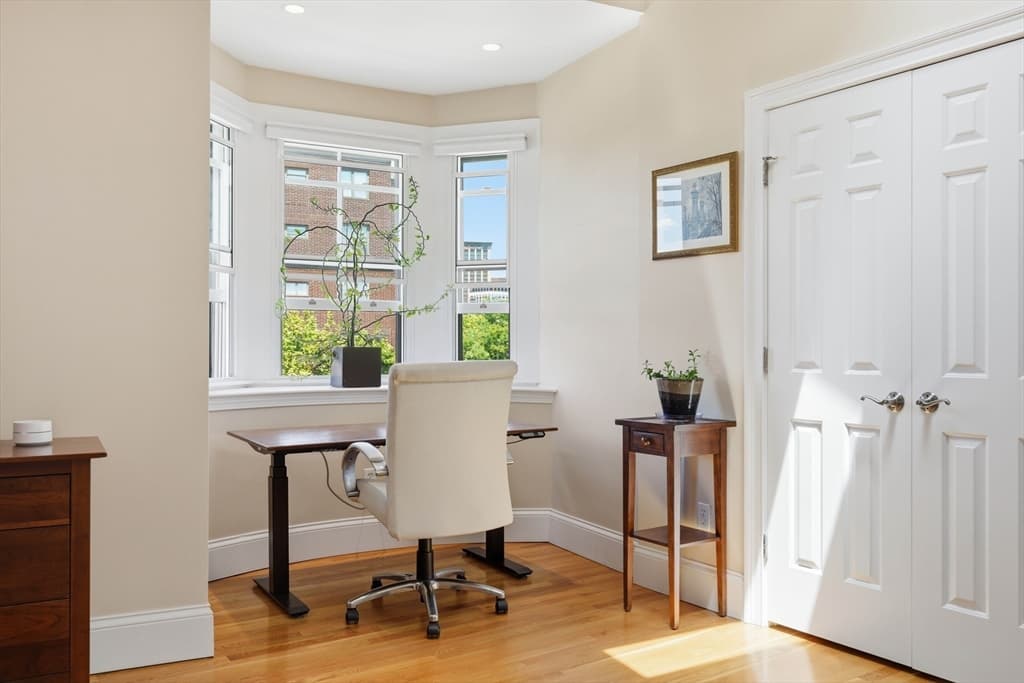 754 Tremont St # 4, Boston MA 02118 photo 22
