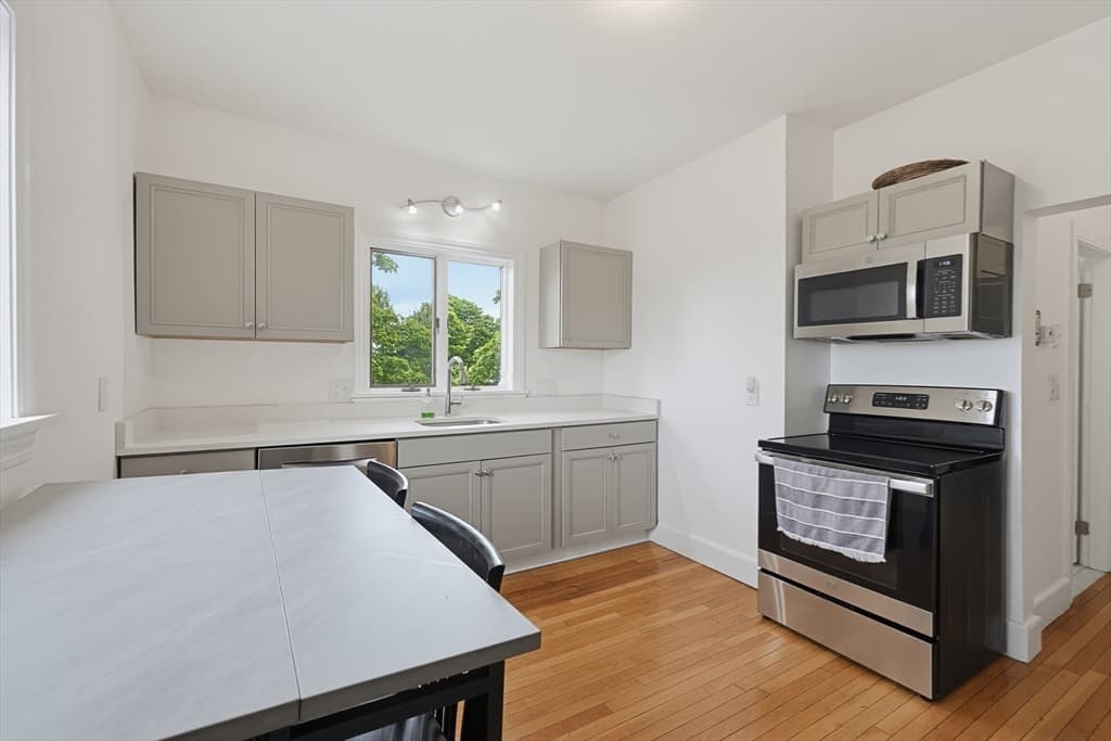 87 Broad St # 3, Lynn MA 01902 photo 9