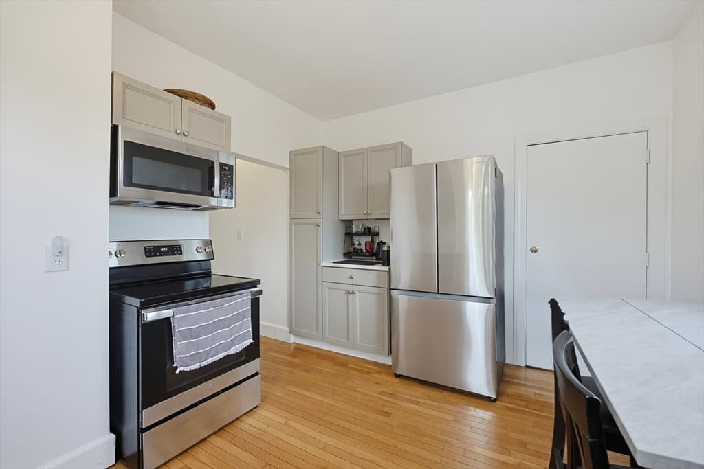 87 Broad St # 3, Lynn MA 01902 photo 8