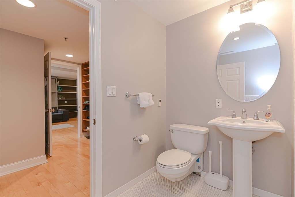 20 Chapel St # B313, Brookline MA 02446 photo 19