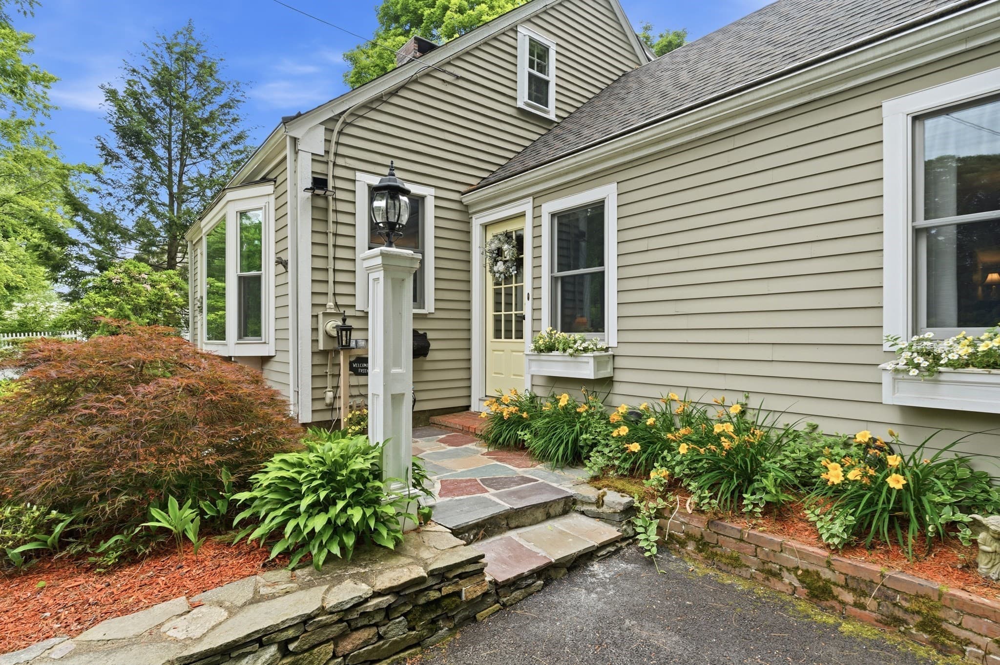 Single Family Residence at 1115 Washington St, Canton MA 02021, Canton, photo 4 of 38
