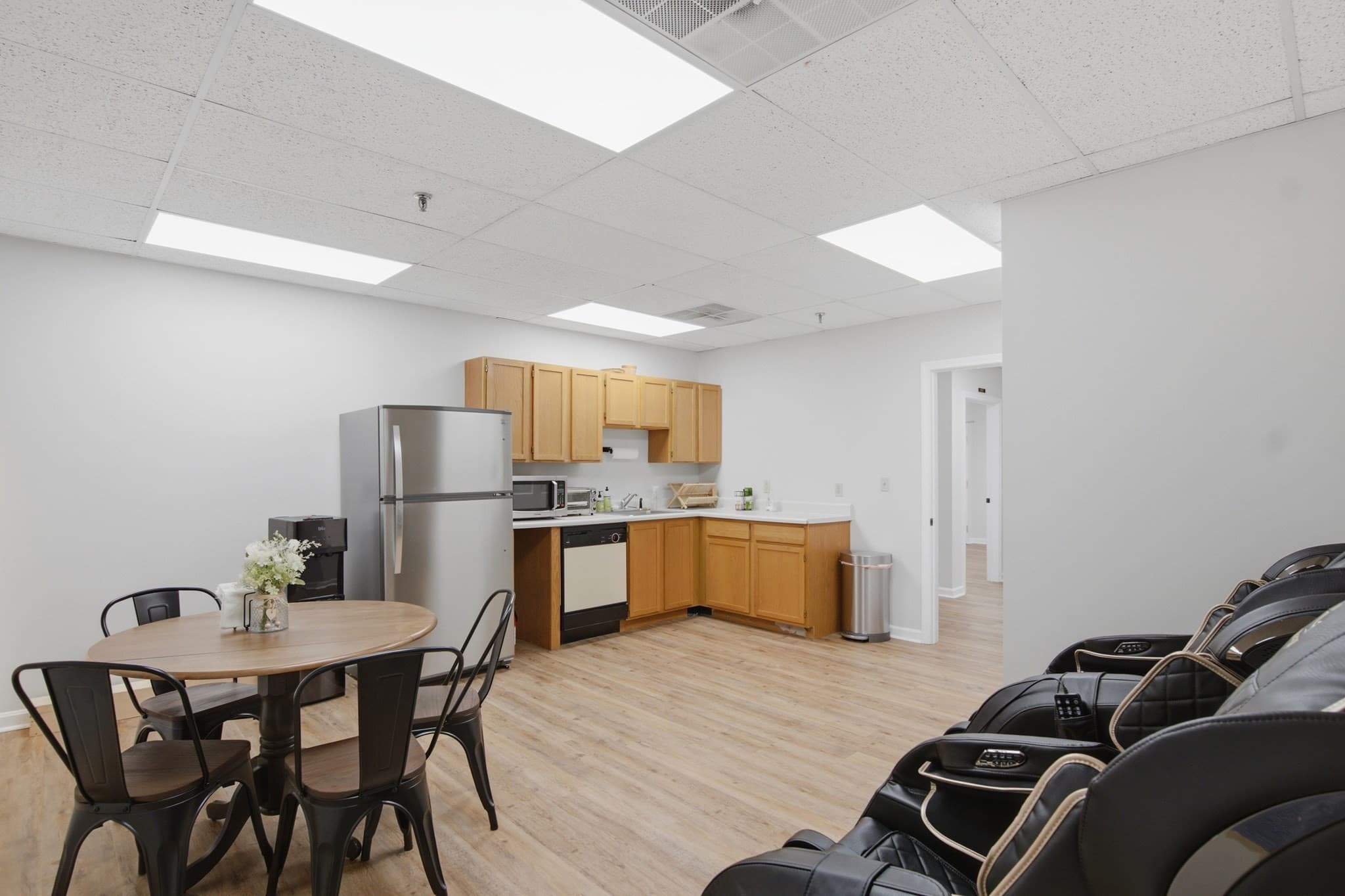 Commercial Sale at 3 Baldwin Green Cmn, Woburn MA 01801, Woburn, photo 22 of 41