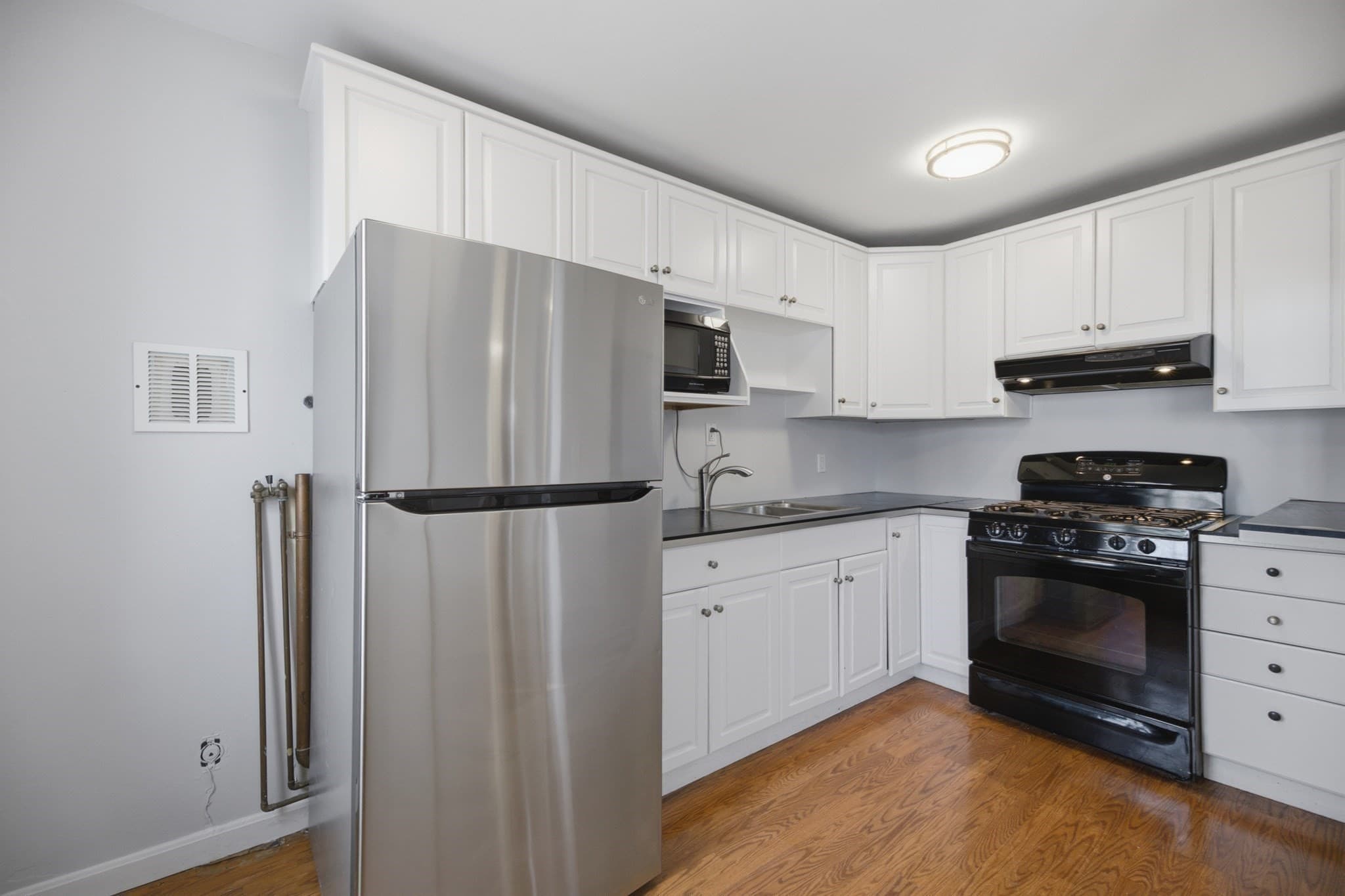 Condominium at 25 Lennon Court # 29, Boston MA 02127, Boston, photo 10 of 24