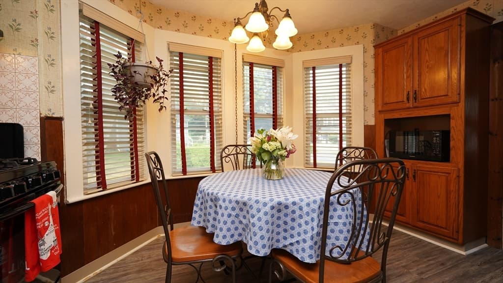Single Family Residence at 14 Frank St, Middleboro MA 02346, Middleboro, photo 11 of 41