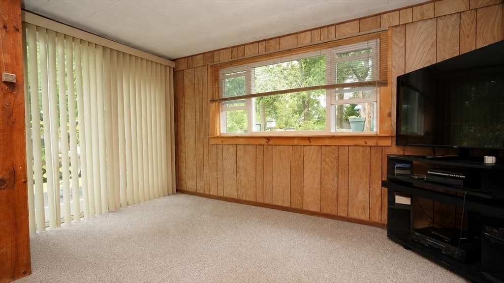 Single Family Residence at 14 Frank St, Middleboro MA 02346, Middleboro, photo 19 of 41