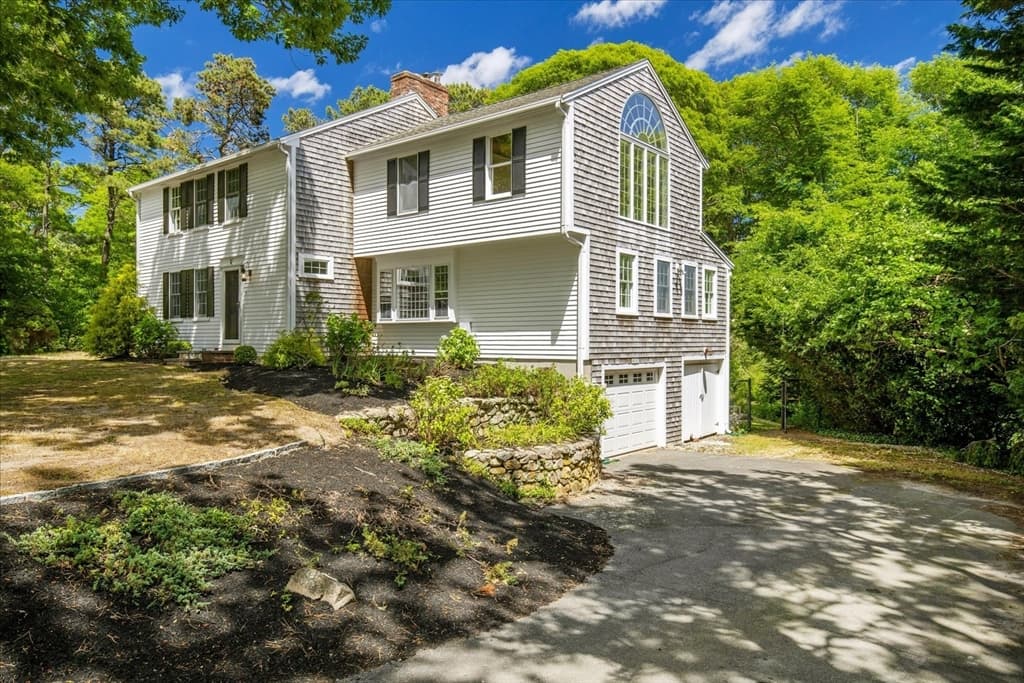 8 Winstons Path, Dennis MA 02660 photo 2