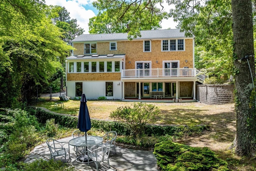 8 Winstons Path, Dennis MA 02660 photo 3