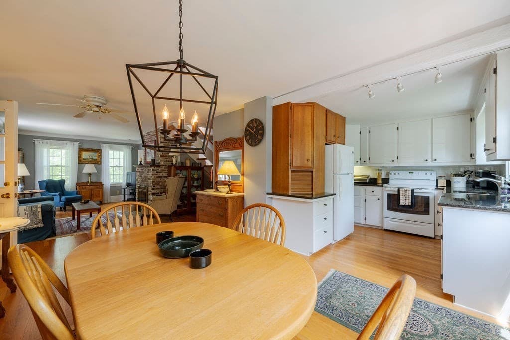 45 Old Paine Hollow Rd, Wellfleet MA 02667 photo 11