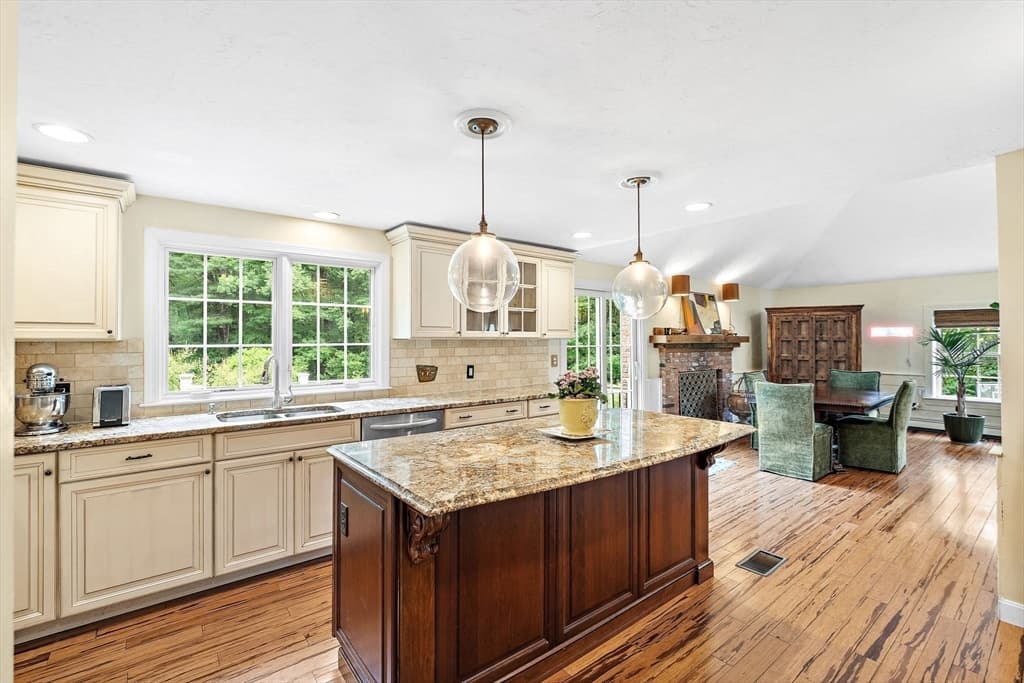 Single Family Residence at 821 Concord Road, Sudbury MA 01776, Sudbury, photo 12 of 42