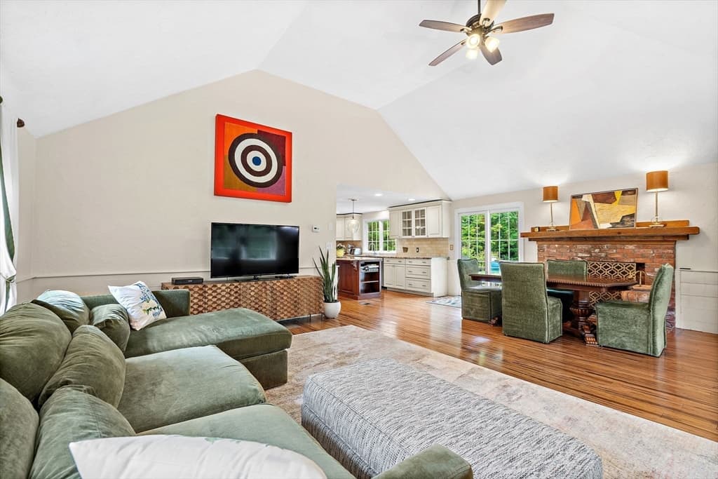 Single Family Residence at 821 Concord Road, Sudbury MA 01776, Sudbury, photo 5 of 42