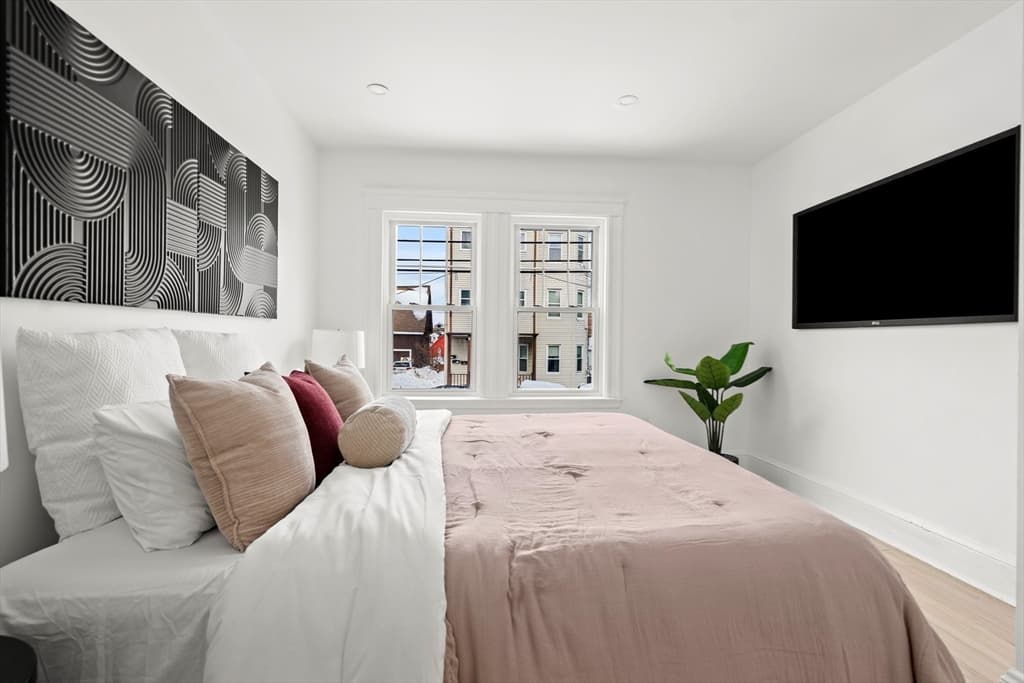60 Derby St # 1, Somerville MA 02145 photo 15
