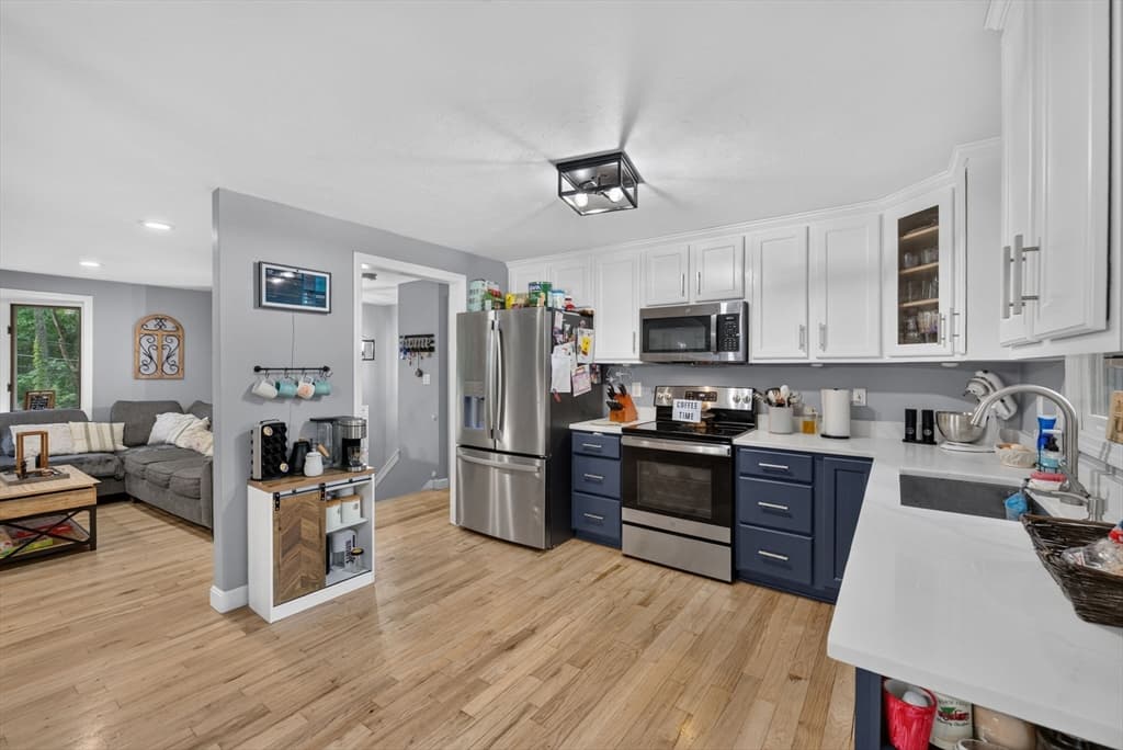 112 Bond Rd, Charlton MA 01507 photo 7