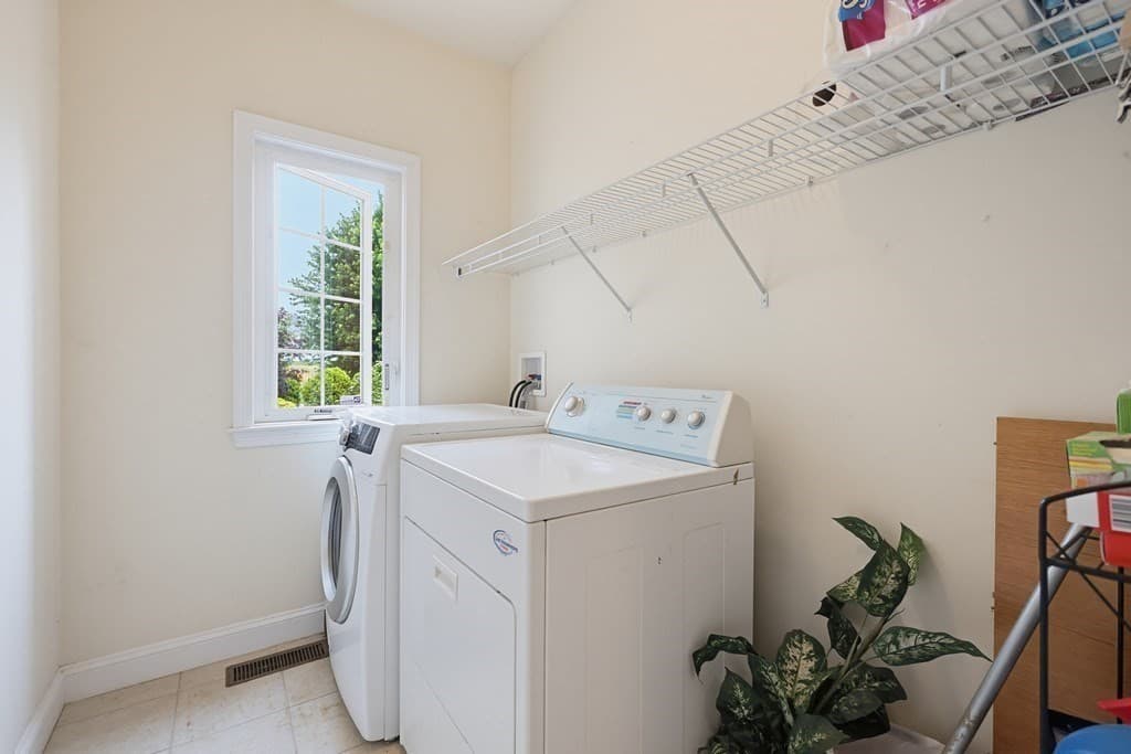35 Howarth Dr, Upton MA 01568 photo 21