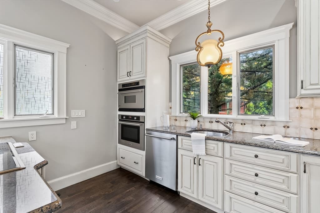 Condominium at 14 Wellington St # 1, Arlington MA 02476, Arlington, photo 16 of 35
