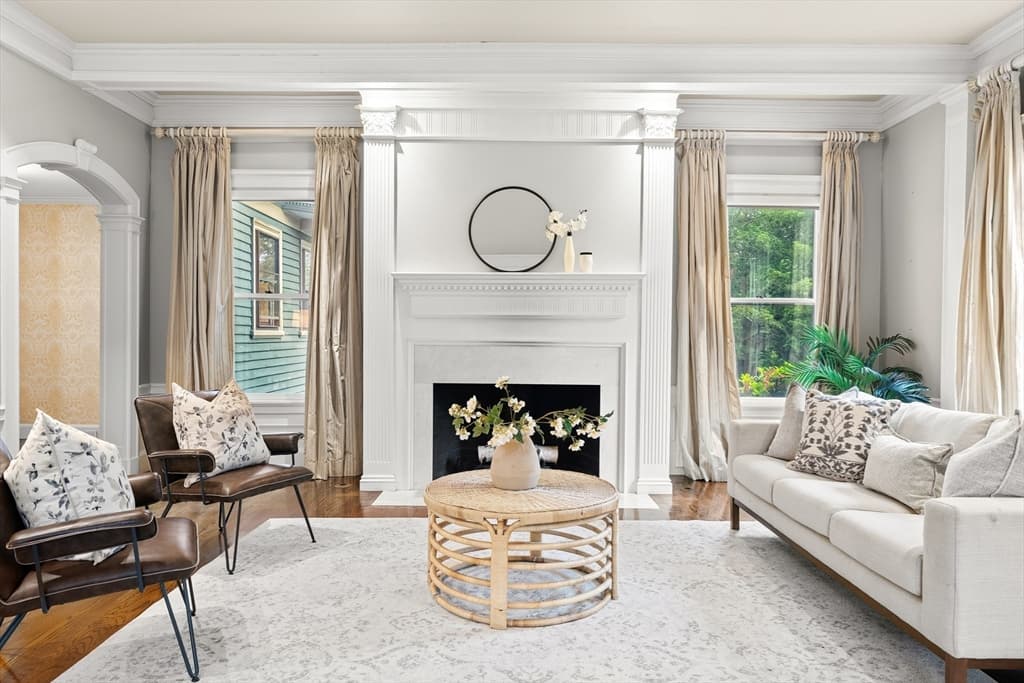 14 Wellington St # 1, Arlington MA 02476