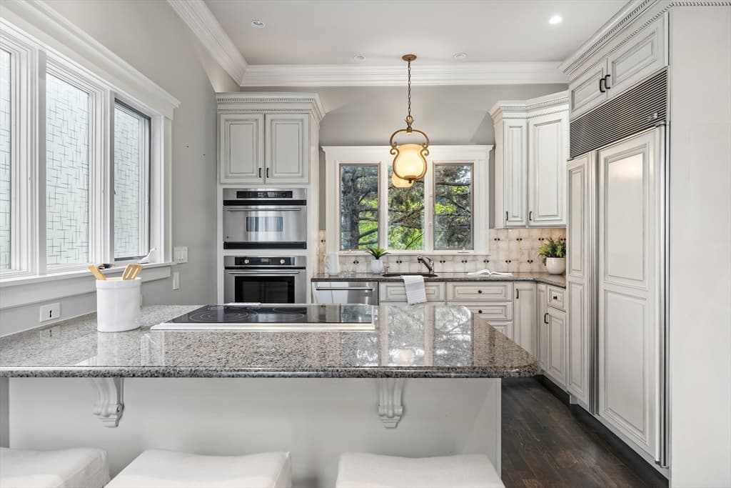 Condominium at 14 Wellington St # 1, Arlington MA 02476, Arlington, photo 15 of 35