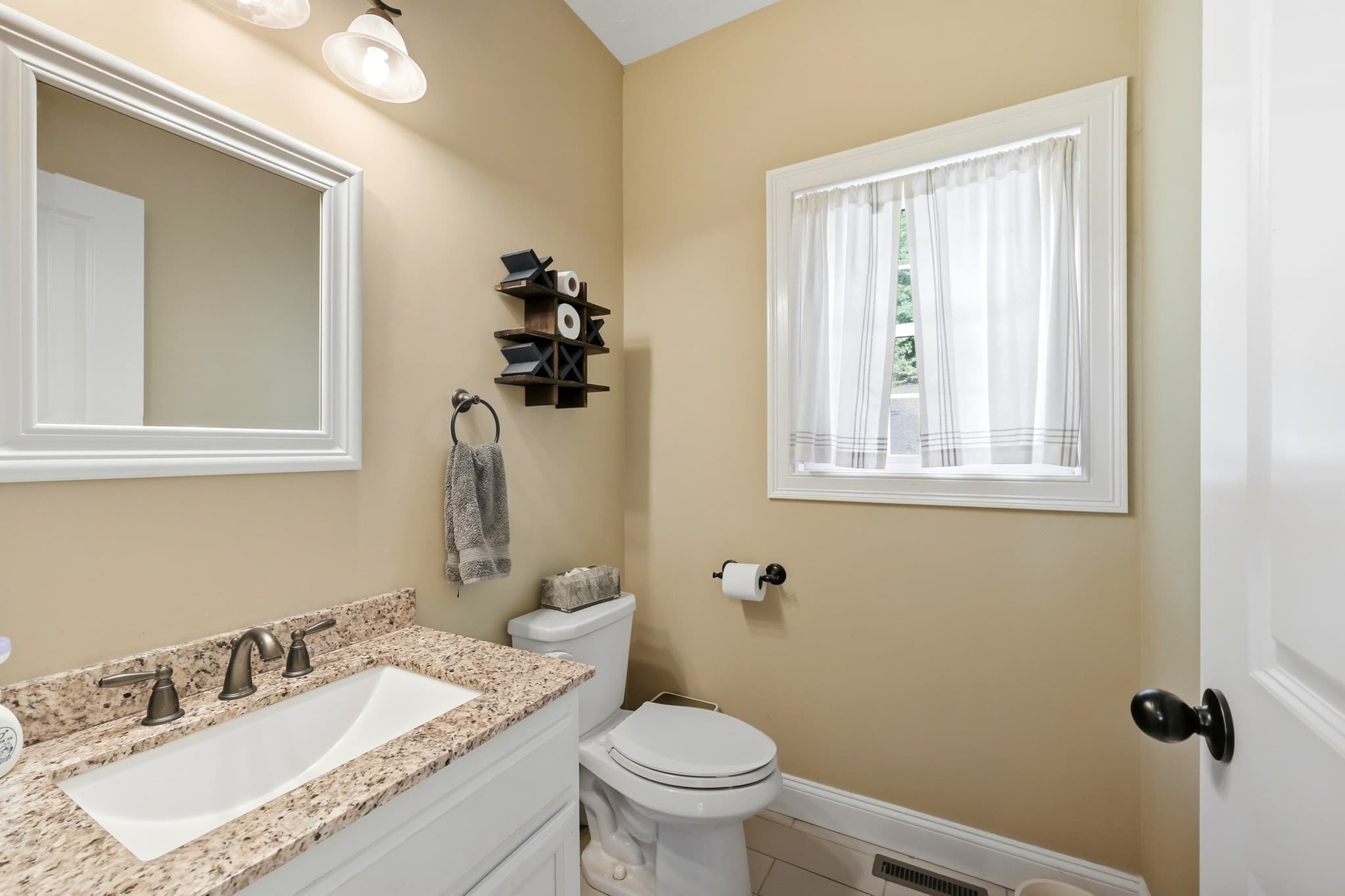 Single Family Residence at 34 Bissonnette Cir, Southampton MA 01073, Southampton, photo 13 of 42