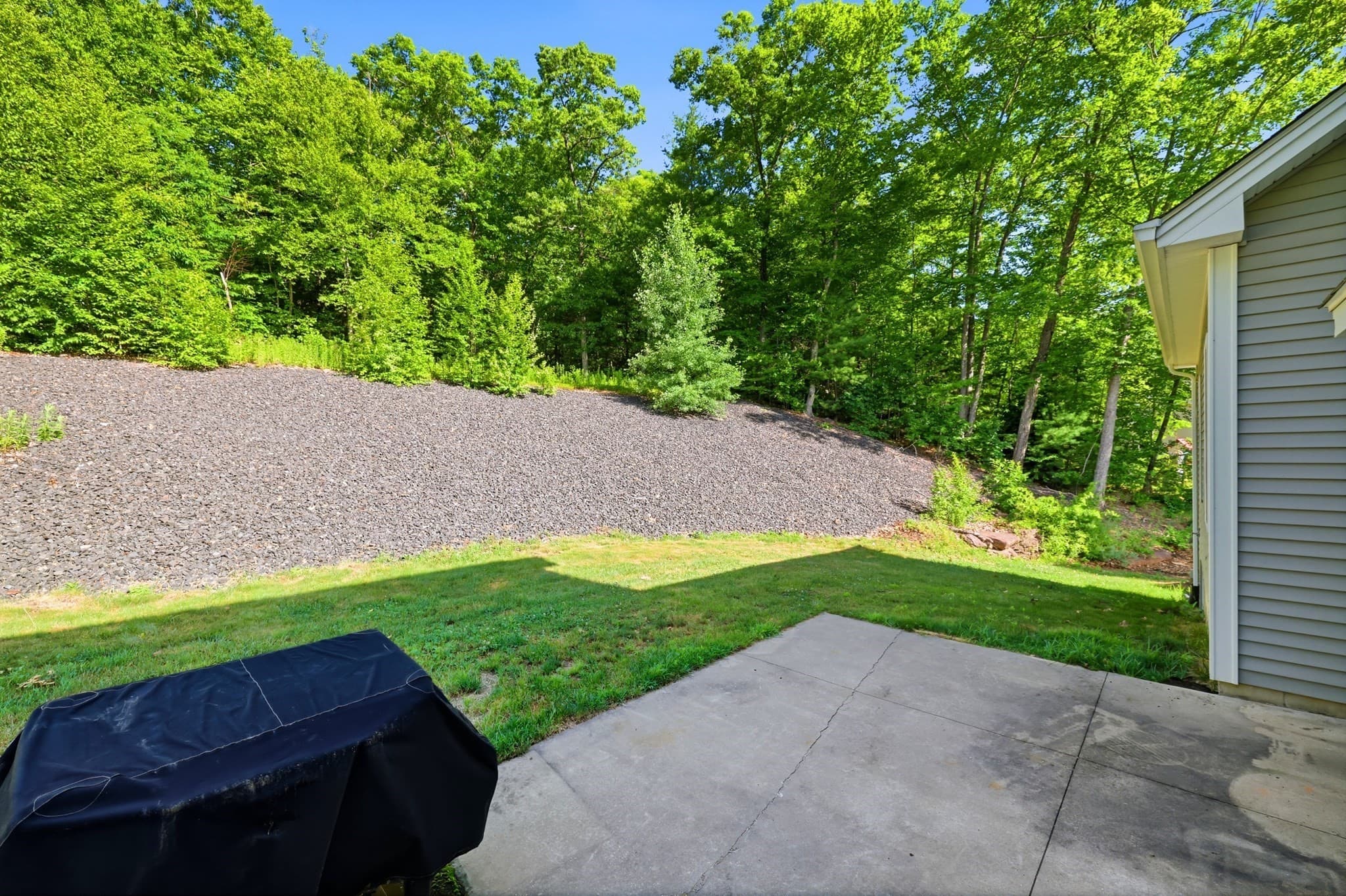 Single Family Residence at 34 Bissonnette Cir, Southampton MA 01073, Southampton, photo 34 of 42