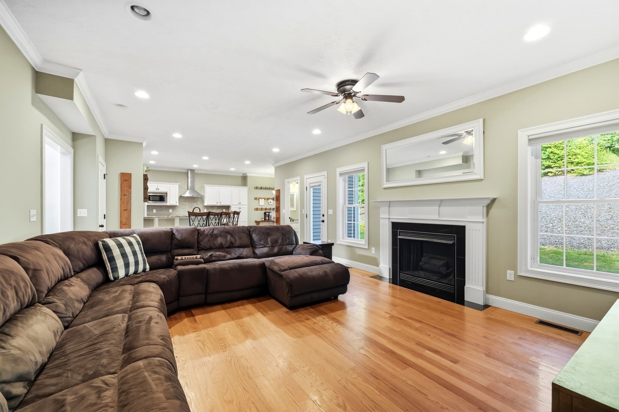 Single Family Residence at 34 Bissonnette Cir, Southampton MA 01073, Southampton, photo 11 of 42