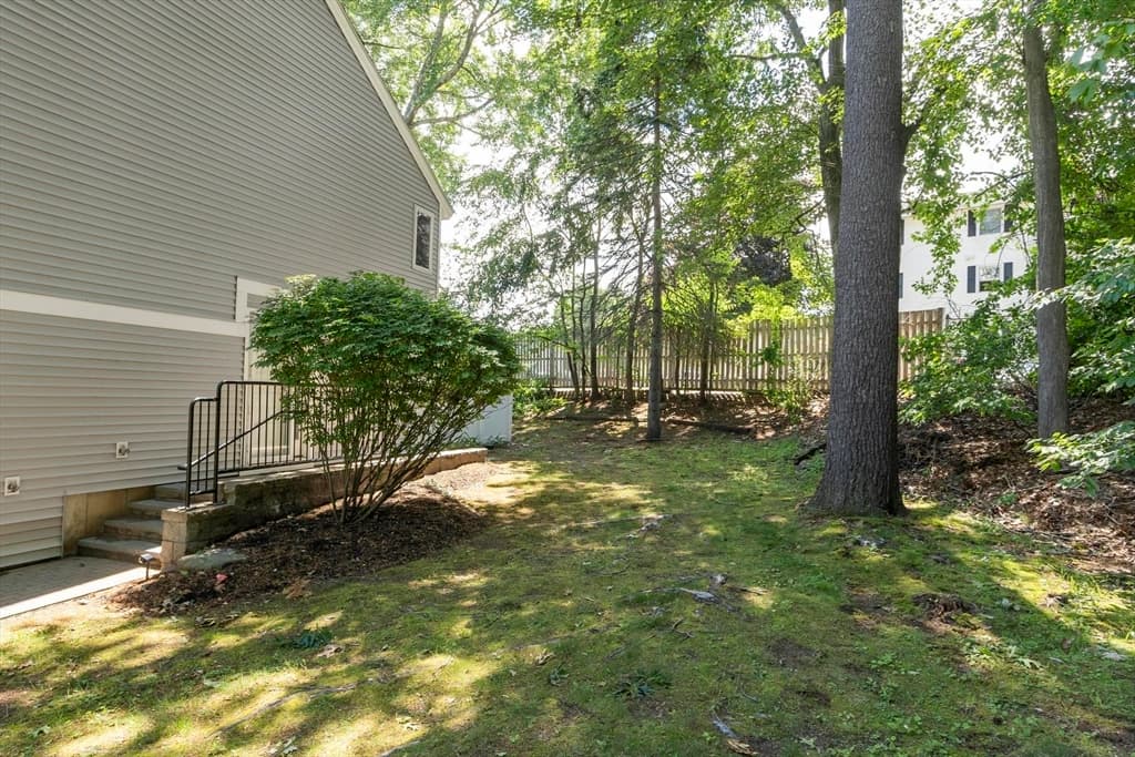 49 Meadow Pond Dr # K, Leominster MA 01453 photo 28