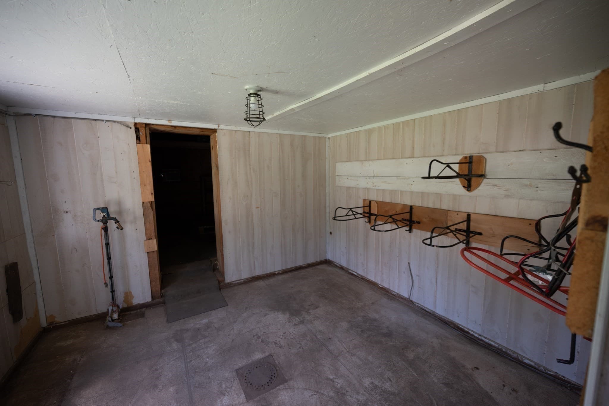 Single Family Residence at 38 Blueberry Hill Rd, New Salem MA 01355, photo 28 of 41