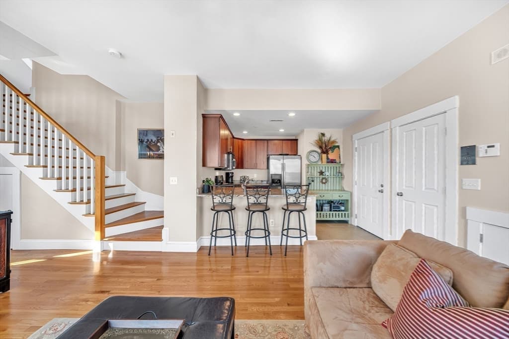 Condominium at 121 E Cottage St # 4, Boston MA 02125, photo 11 of 38