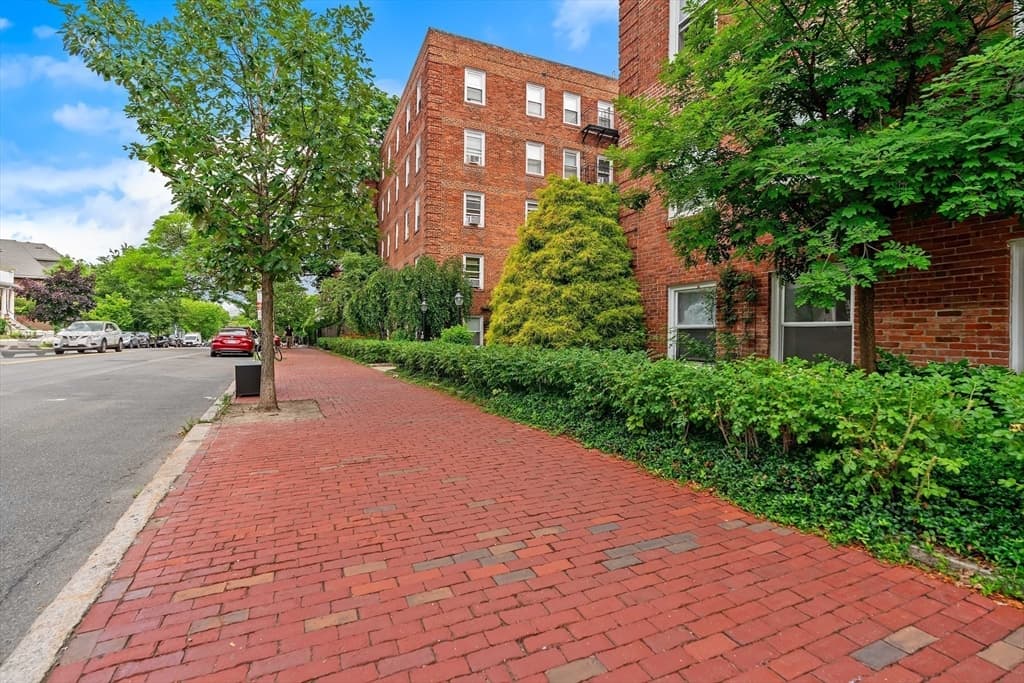 395 Broadway, Cambridge MA 02139 photo 32