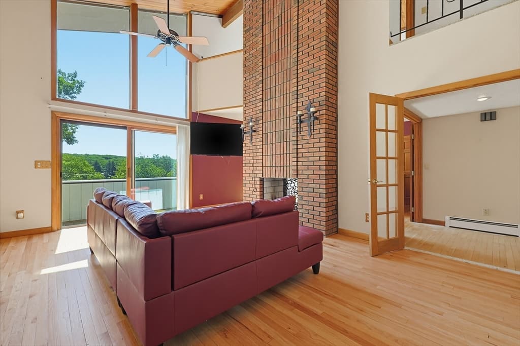 42 Jolicoeur Ave, Spencer MA 01562 photo 6
