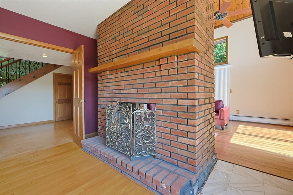 42 Jolicoeur Ave, Spencer MA 01562 photo 21