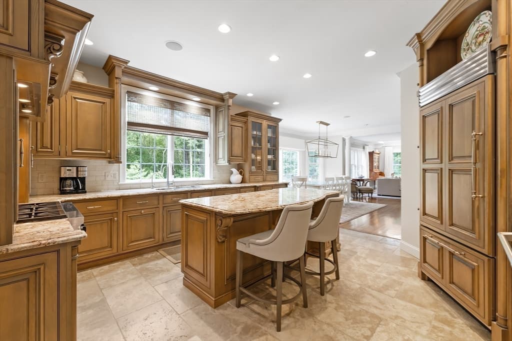Single Family Residence at 2 Eden Cir, Westborough MA 01581, Westborough, photo 5 of 37