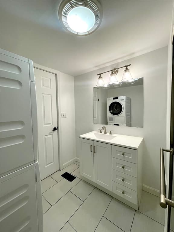 18 Barracuda Dr, Marlborough MA 01752 photo 8