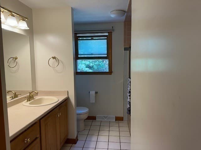Single Family Residence at 1849 Bay Rd, Sharon MA 02067, photo 16 of 22